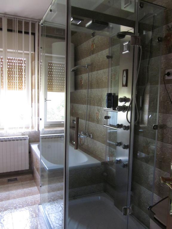 Guest House Mrvcic Rupa Room photo